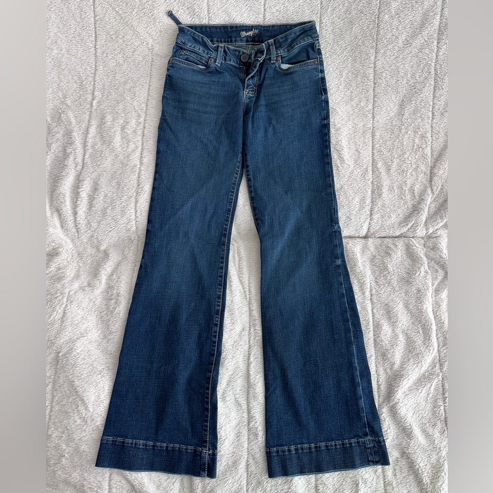 Wrangler Women's Trouser Flare Jeans 5x34